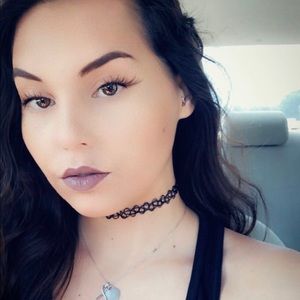 Meet your Posher, Allyson